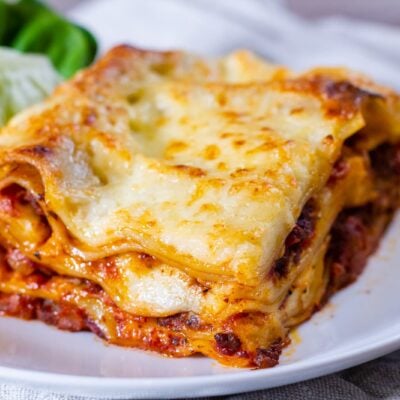 Slow cooker lasagne
